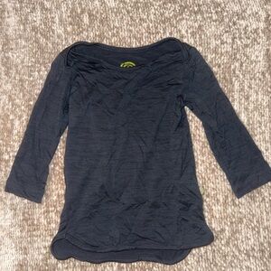 Nui long sleeve shirt